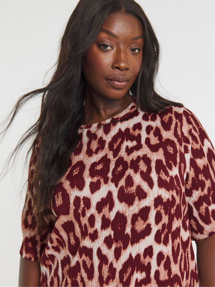Simply Be Animal Textured Jersey Drop Waist Dress - Image 4 of 4