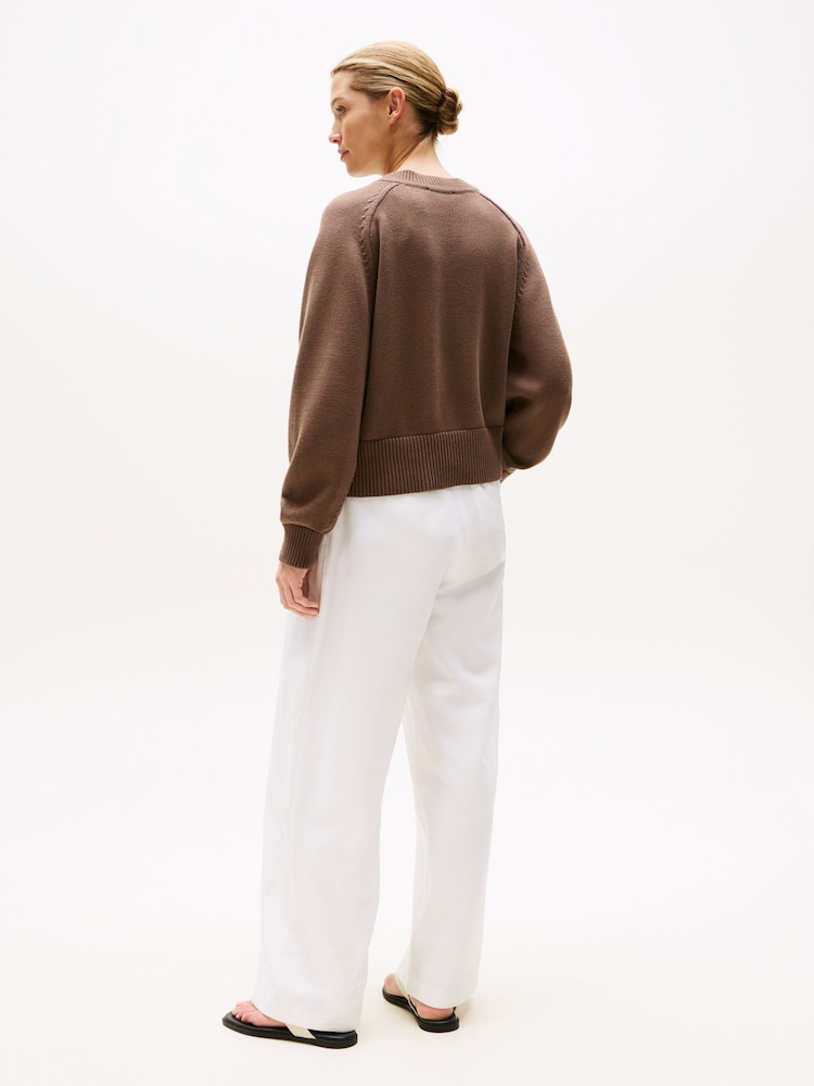 Tommy Hilfiger Brown Jersey V-Neck Boxy Jumper - Image 2 of 5