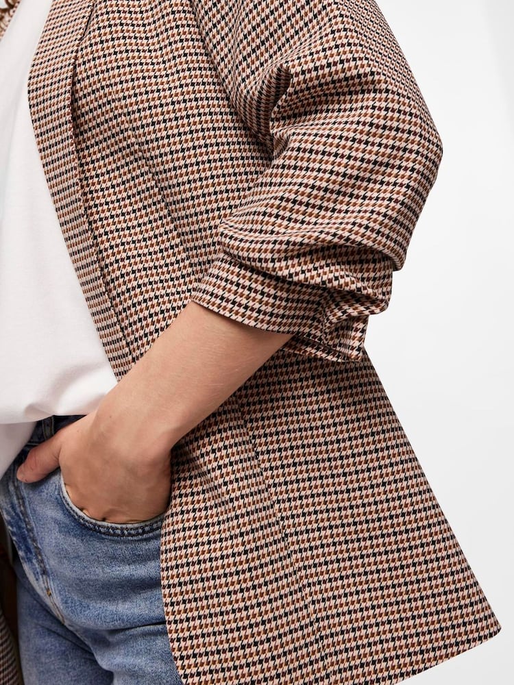 PIECES Natural Relaxed Ruched Sleeve Blazer - Image 4 of 4