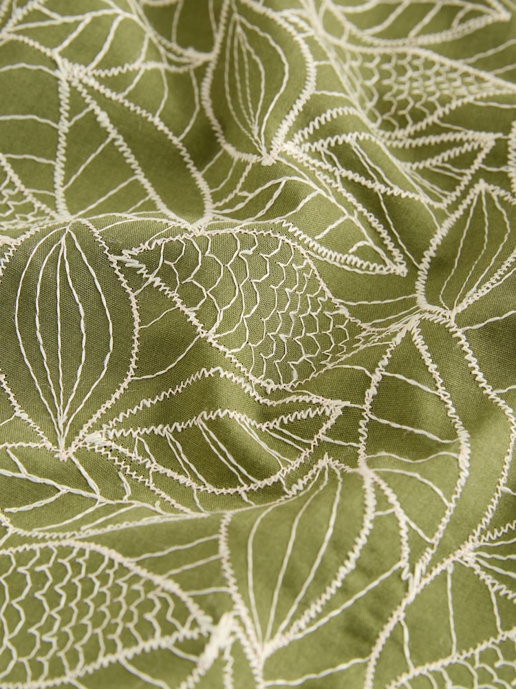 Green Textured Embroidered Leaf Short Sleeve Shirt - Image 7 of 7