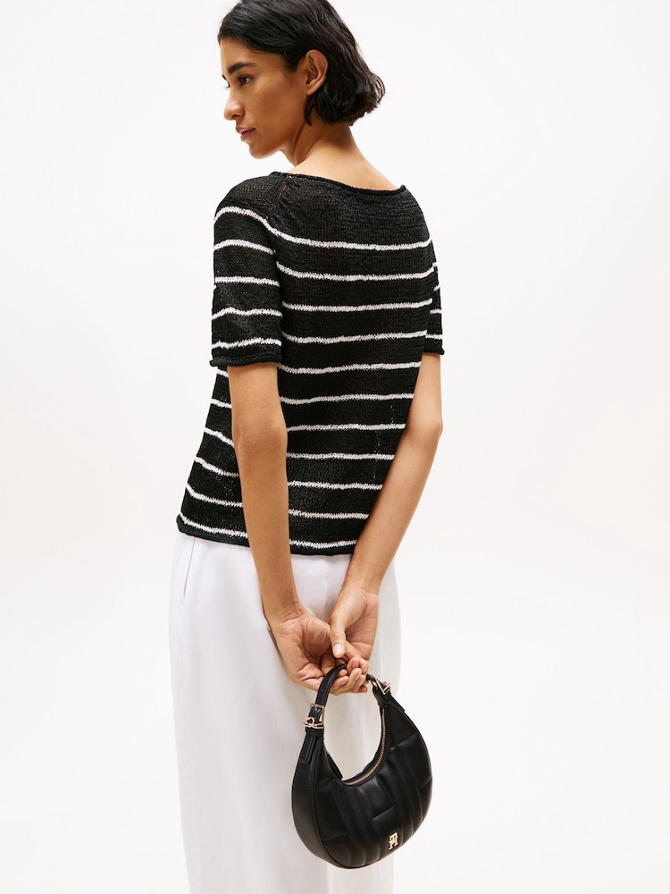 Tommy Hilfiger Black Quilted Crescent Cross-Body Shoulder Bag - Image 3 of 3
