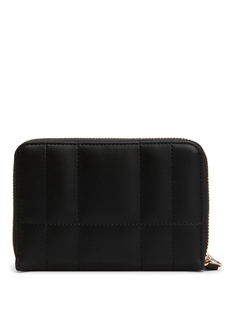 Preto - Tommy Hilfiger Monogram Flag Quilted Zip-Around Purses - Imagem 2 de 4