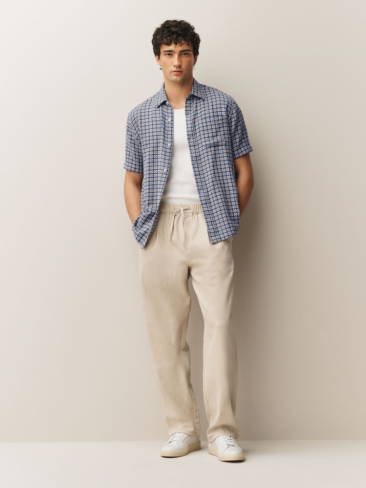 أزرق - قميص مزركش مربعات بكم قصير - Image 2 of 7 أزرق - قميص مزركش مربعات بكم قصير - Image 2 of 7