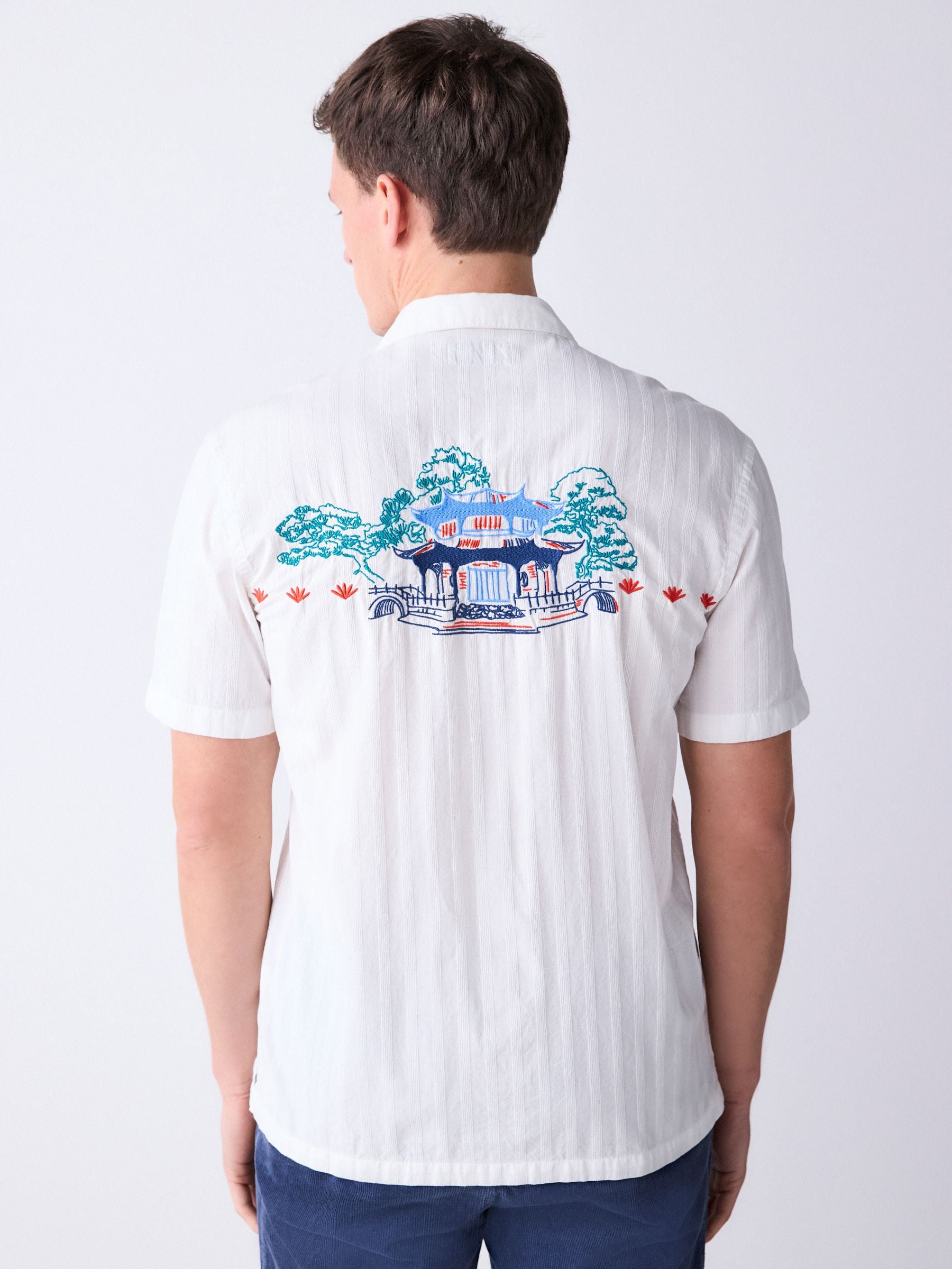 Cumpără Neutral - Textured Embroidered Japanese Print Short Sleeve