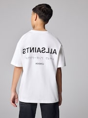 تيشرت قطن واسع الحجم بتصميم Underground بياقة بحافة مستديرة من smALLSAINTS - صورة 2 من 8