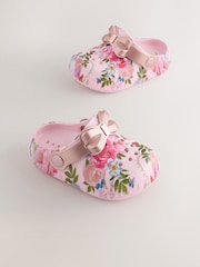 وردي زهور - Baker by Ted Baker Girls Bow Clog Sandals - صورة 2 من 7