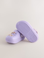 بنفسجي فاتح - Baker by Ted Baker Girls Bow Charm Clog Sandals - صورة 4 من 6