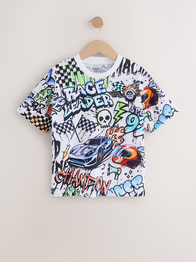 Graffit alb de curse - Mânecă scurtă Graphic Tricou (3-16yrs) - Imaginea 1 din 4