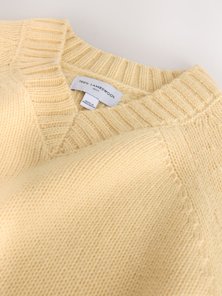 Butter Yellow 100% Lambswool N.Premium V-Neck Jumper - Image 8 of 8 Butter Yellow 100% Lambswool N.Premium V-Neck Jumper - Image 8 of 8