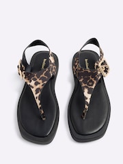 River Island Brown Toe Thong Footbed Sandals - Image 5 of 6