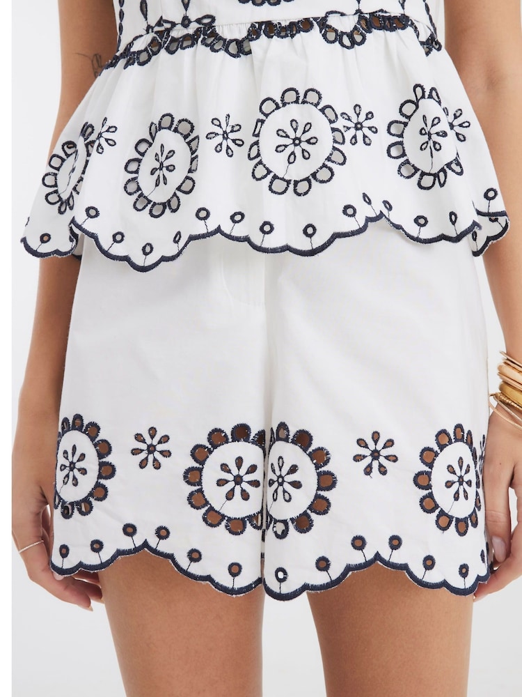 River Island White Cutwork Shorts - Image 6 of 6 River Island White Cutwork Shorts - Image 6 of 6