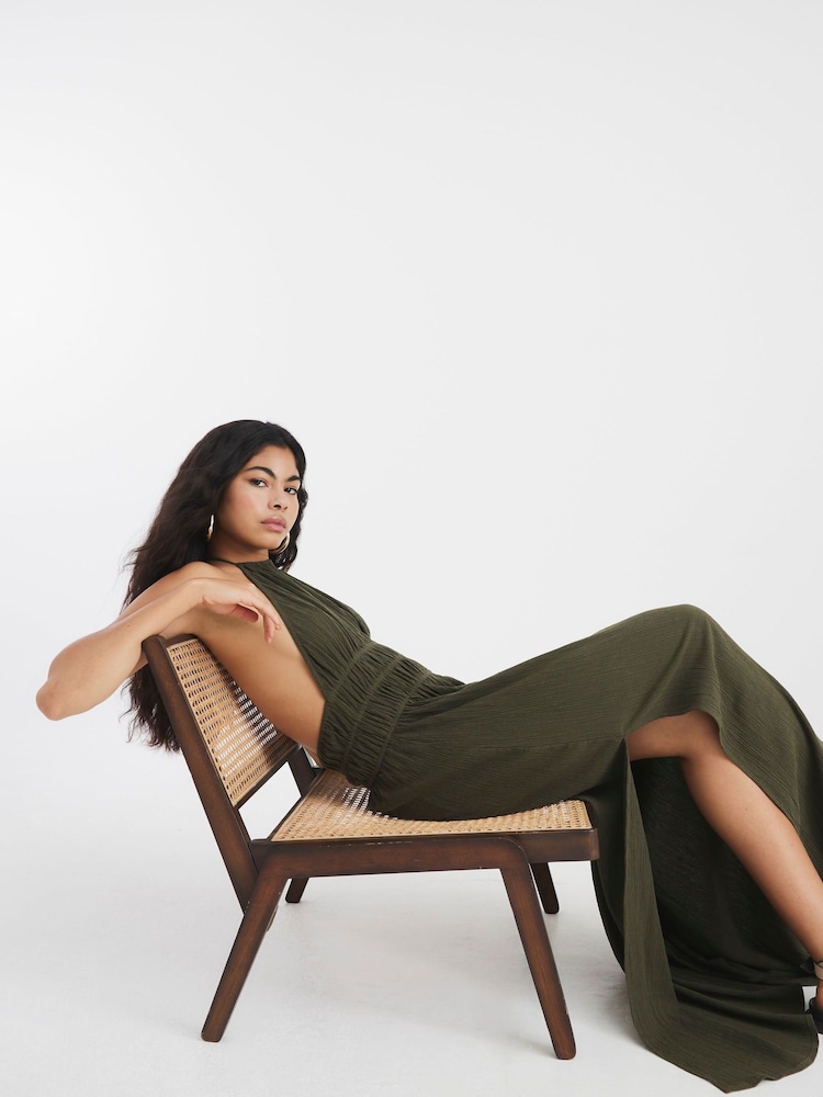 River Island Green Halter Neck Shirred Maxi Dress - Image 4 of 4