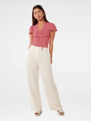 Forever New Red Lulu Printed Flutter Sleeves Top - Image 5 of 5
