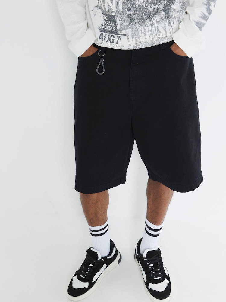 River Island Black Grohl Skate Shorts - Image 1 of 1
