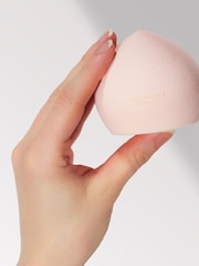 CLOMANÁ Beauty Mega Marshmallow Makeup Sponge - Shape 2 - Image 2 of 2