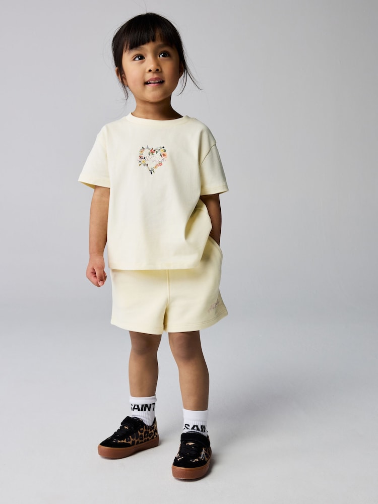 smALLSAINTS Floral Heart T-Shirt and Sweat Shorts Younger Set - Imaginea 1 din 10