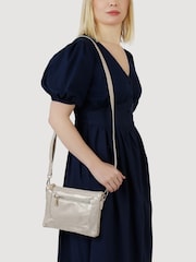 Złoty - Pavers Zip Close Shoulder Bag - Image 1 of 4