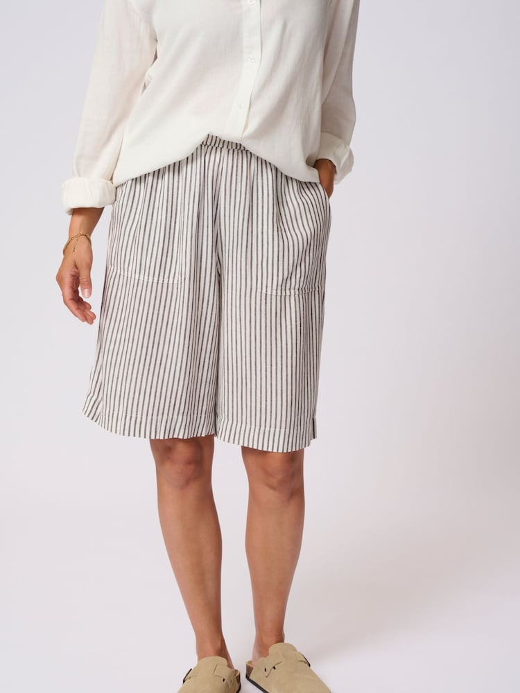 Kaffe KAmilia Elasticated Waist Long Grey Shorts - Image 1 of 5
