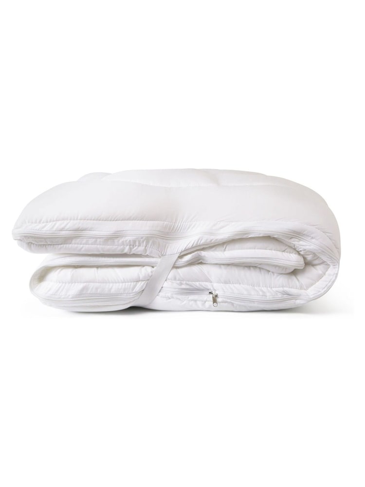 The Fine Bedding Company White Deluxe Dual Layer Topper - Image 4 of 4