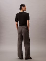 Calça cargo leve de algodão Calvin Klein joggers - Imagem 2 de 5