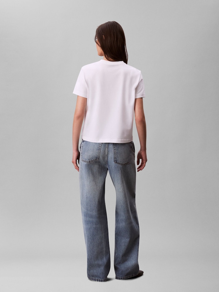 Calvin Klein White Short Sleeve T-Shirt - Image 2 of 5 Calvin Klein White Short Sleeve T-Shirt - Image 2 of 5
