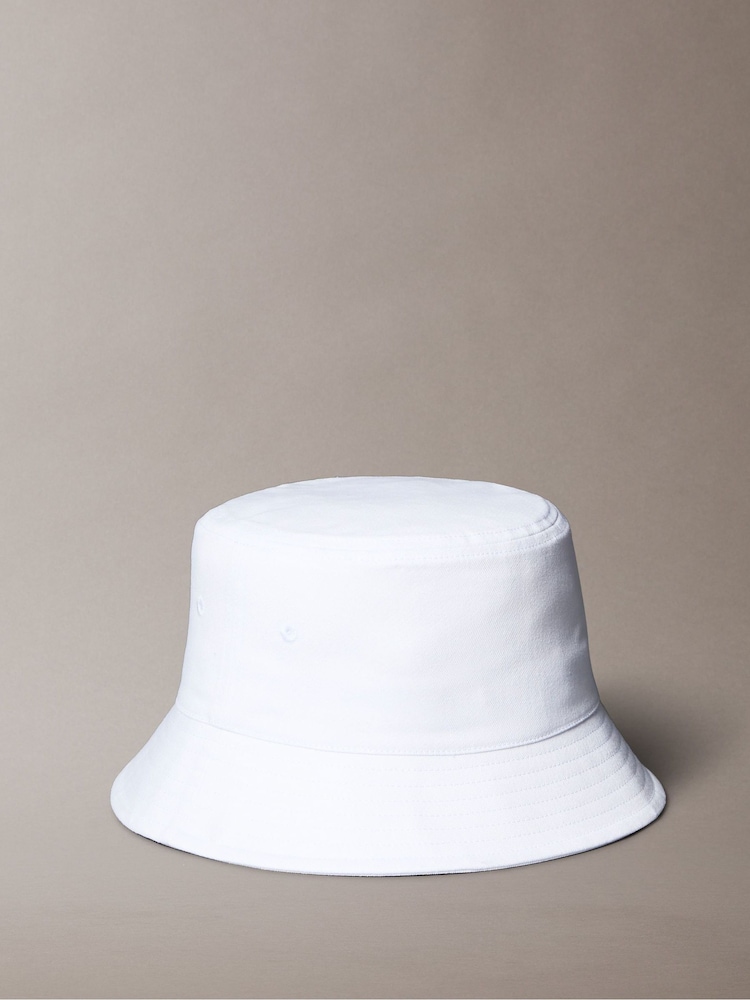 Calvin Klein White Monologo Embroidery Bucket Hat - Image 2 of 3 Calvin Klein White Monologo Embroidery Bucket Hat - Image 2 of 3