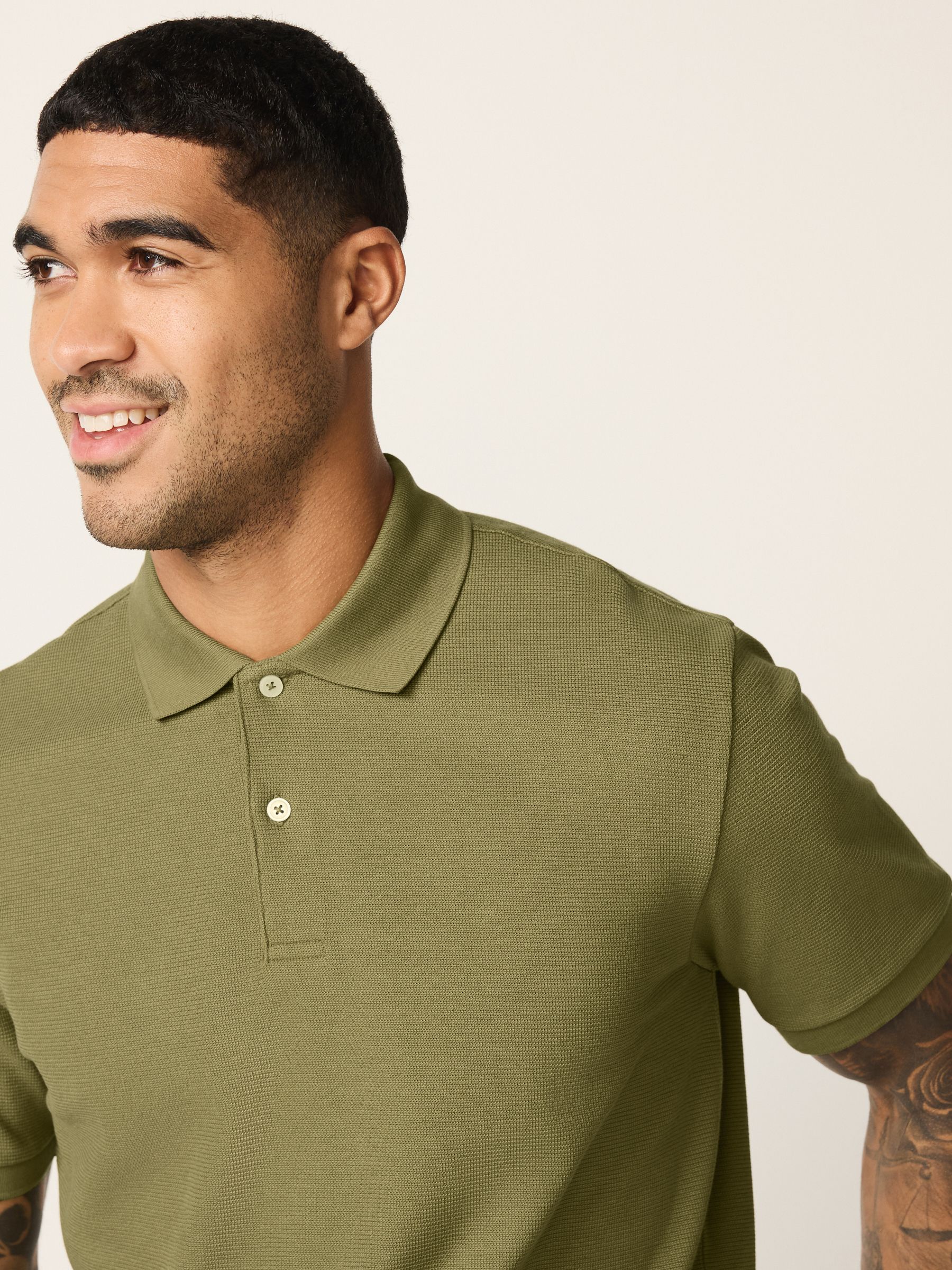 トップス Abu Garcia/CORDUROY POLO SHIRT OLIVE Buy Olive Green Regular Fit Short Sleeve Pique Polo Shirt from