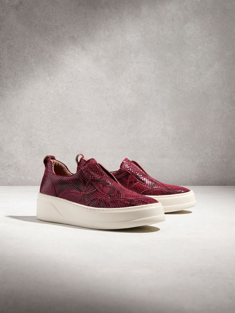 ឥទ្ធិពល Crocs ក្រហម - ហត្ថលេខា Leather Chunky Wedges Platform Trainers - រូបភាព 2 នៃ 6