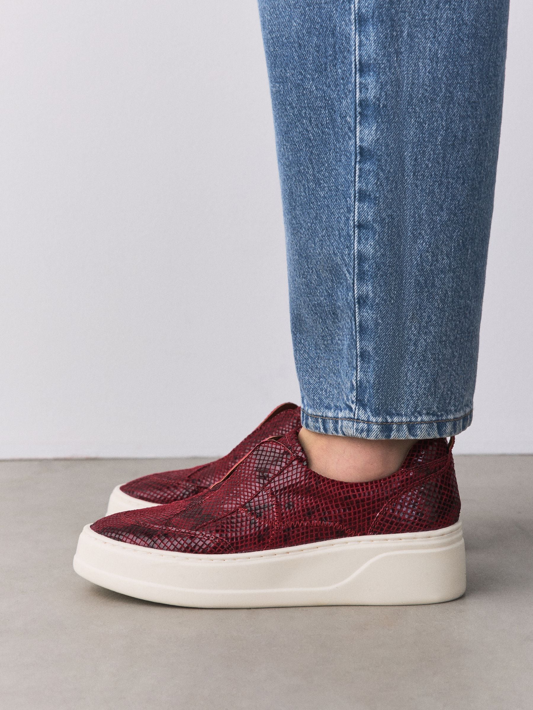 Comprar Efeito Crocs Vermelho - Tênis plataforma chunky wedge de