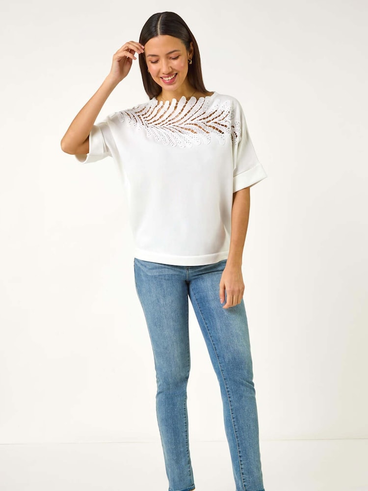 Roman White Embellished Short Sleeve Knit Jumper Top - Image 2 of 5