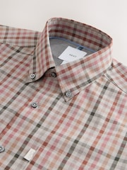 لون محايد مربعات - قميص أكسفورد تلبيس قياسي بأزرار سهل الكي - صورة 6 من 7