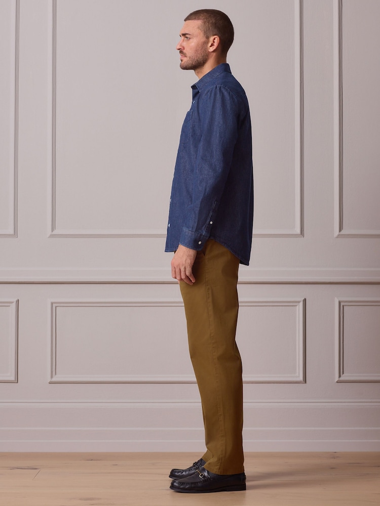 ذهبي - قياس مستقيم - بنطلون تشينو Ultimate - صورة 2 من 5