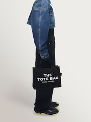 Marc Jacobs Black The Medium Tote Bag - Image 5 of 12