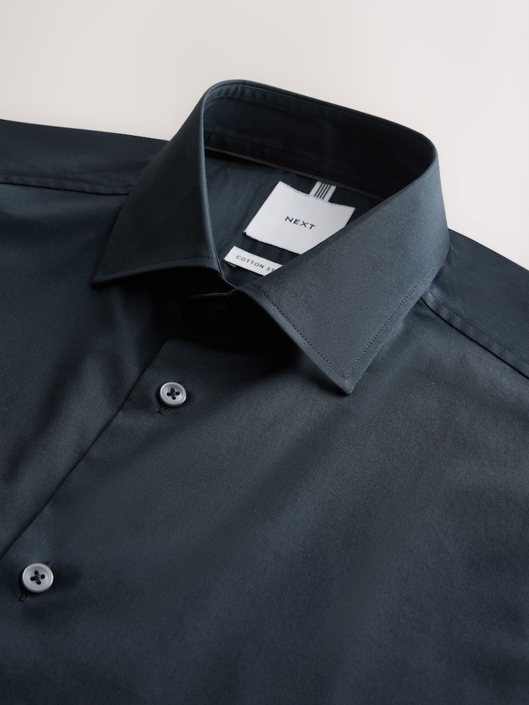 أزرق داكن - قميص رسمي من القطن قابل للتمدد بأكمام طويلة - صورة 2 من 3 أزرق داكن - قميص رسمي من القطن قابل للتمدد بأكمام طويلة - صورة 2 من 3