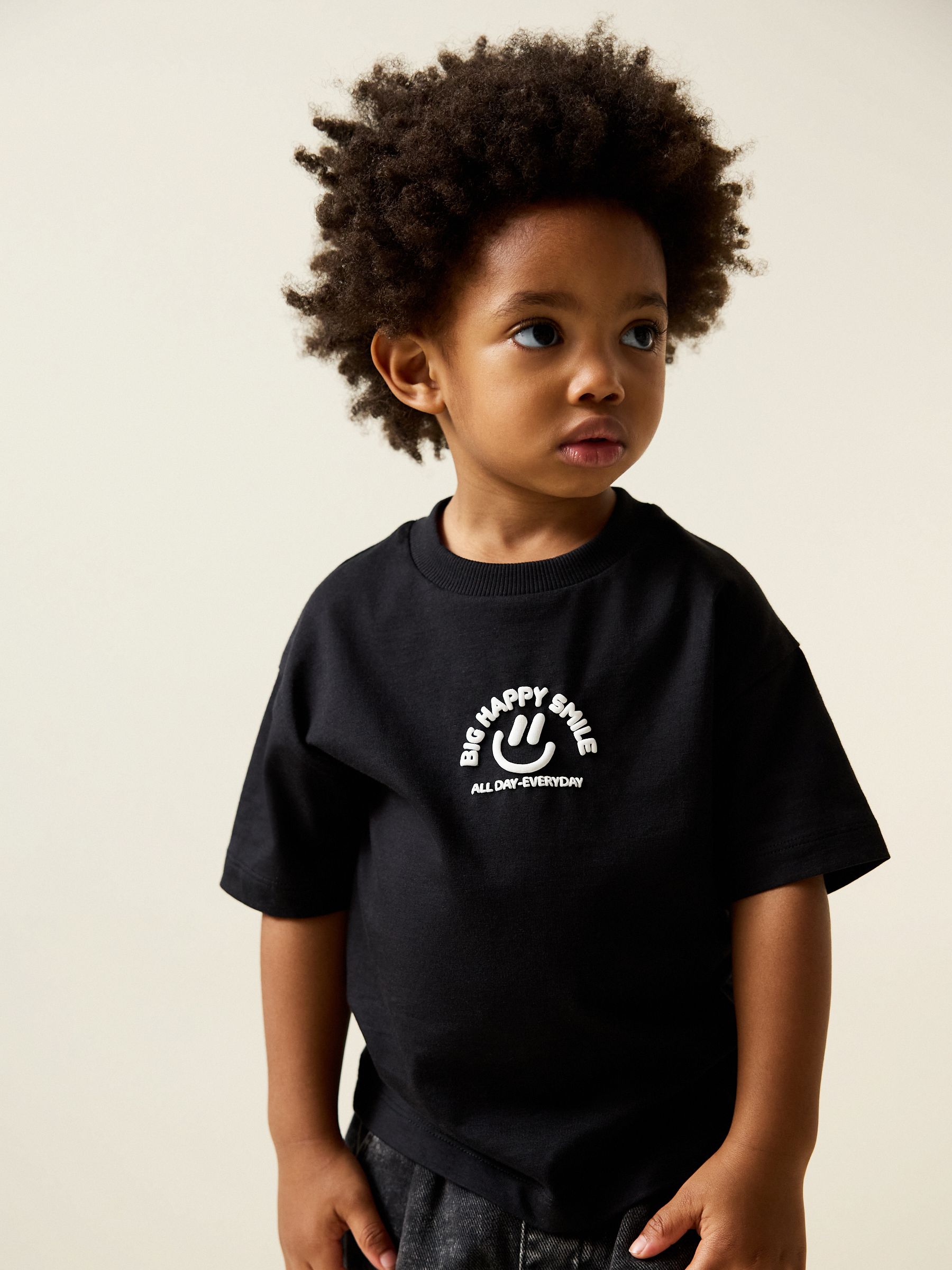 トップス GEN Buy Black Smile Short Sleeve Small Graphic T-Shirt (3mths-8yrs