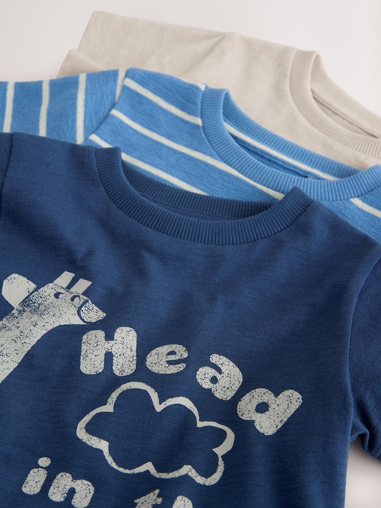 أزرق سافاري - حزمة من 3 تيشرتات بطبعات جرافيك بأكمام قصيرة للأطفال (3أشهر-7سنوات) - صورة 7 من 7 أزرق سافاري - حزمة من 3 تيشرتات بطبعات جرافيك بأكمام قصيرة للأطفال (3أشهر-7سنوات) - صورة 7 من 7