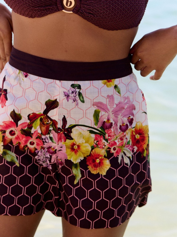 B by Ted Baker Ecru/Chocolate Geo Floral Beach Shorts - Kuva 2 / 10