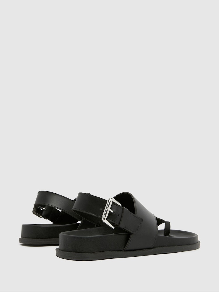 Schuh Tamsyn Leather Toe Post Black Sandals - Image 4 of 4
