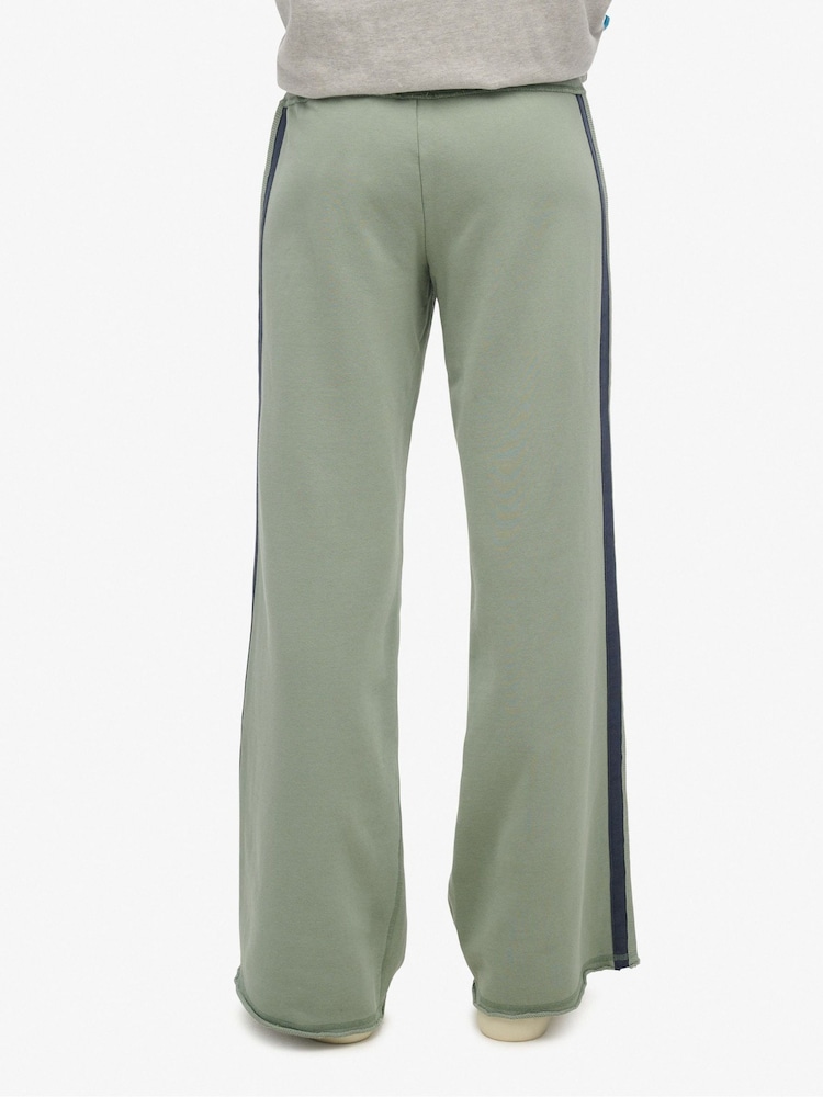 Superdry Green Athletic Essentials Logo Straight Joggers - Image 5 of 5