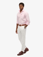 Pantalones chinos International de Superdry - Imagen 4 de 5