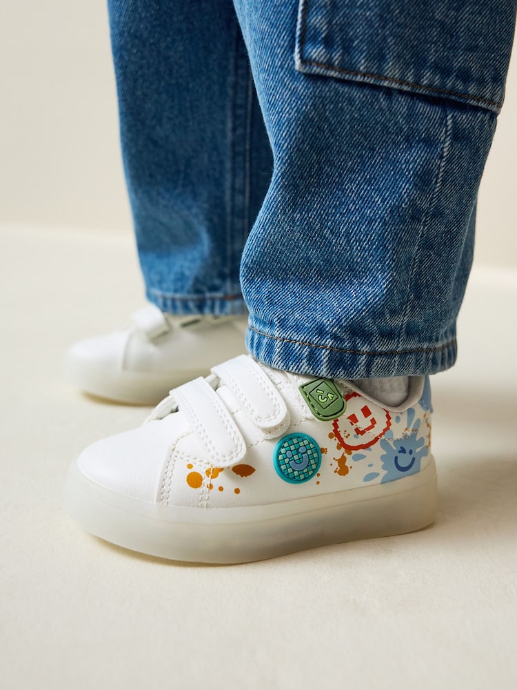 White Happy Face Light Up Touch Fastening Trainers - Image 2 of 8
