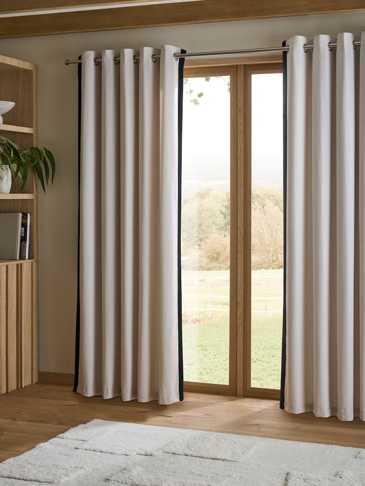 Contrast Border Leading Edge Eyelet Lined Curtains - Bild 1 von 5 Contrast Border Leading Edge Eyelet Lined Curtains - Bild 1 von 5
