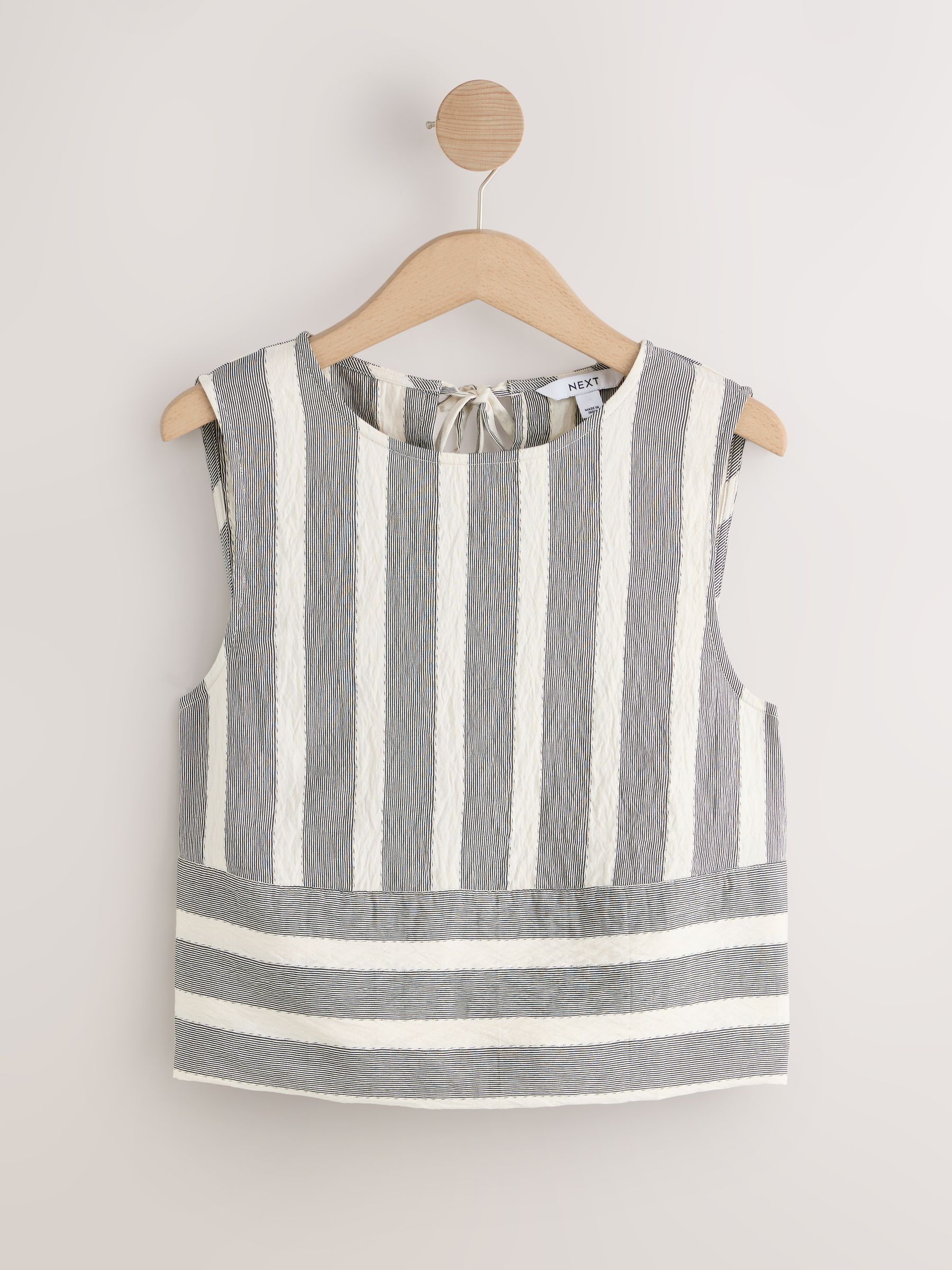 Monochrome Stripe Shell Sleeveless Top