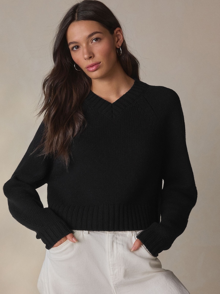 Black 100% Lambswool N.Premium V-Neck Jumper - Image 2 of 5 Black 100% Lambswool N.Premium V-Neck Jumper - Image 2 of 5