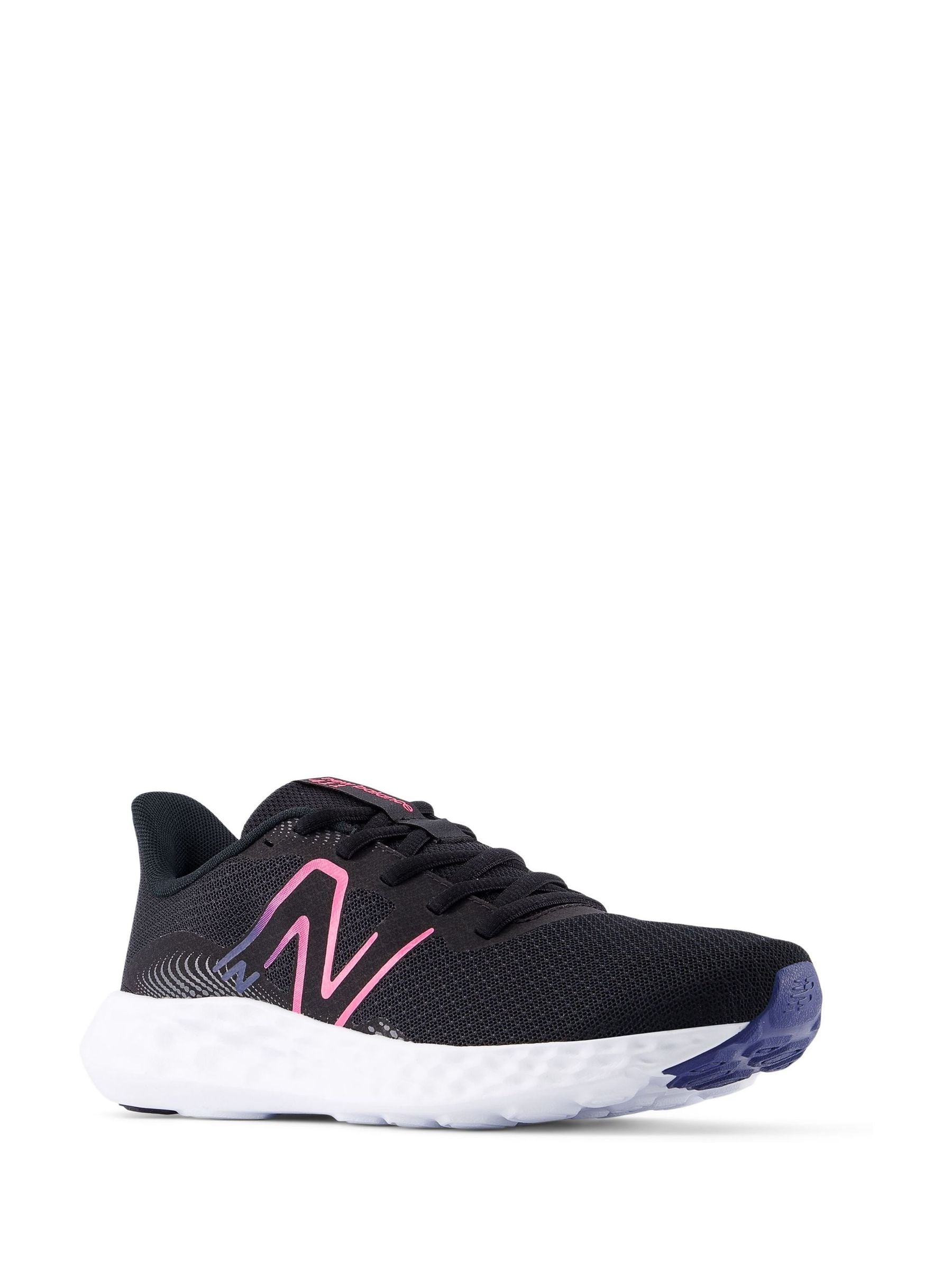 Cumpără Negru/roz - New Balance Femei 411 from Next Romania
