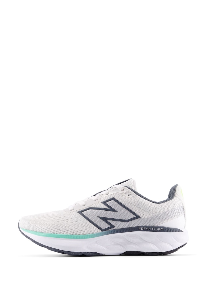 New Balance Wellie Womens 520 Running Trainers - Image 2 of 6 New Balance Wellie Womens 520 Running Trainers - Image 2 of 6