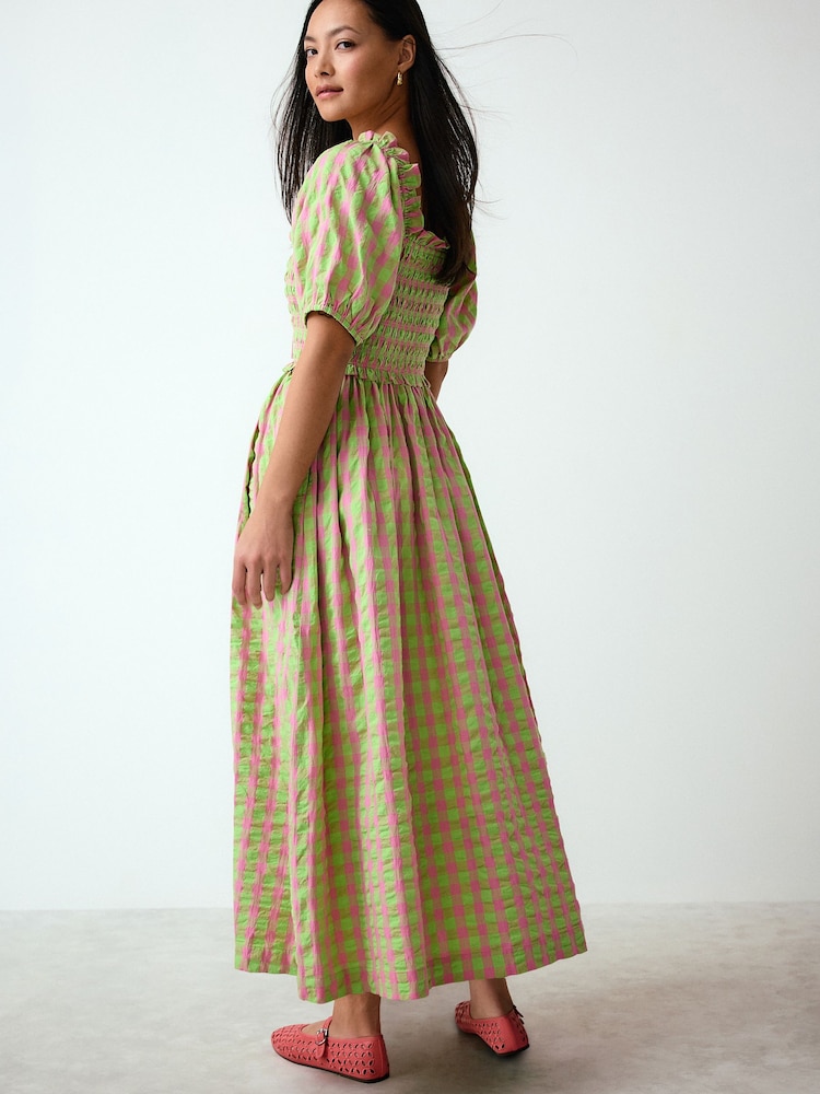 gingham puff sleeve midi dress Brown Puff Sleeve Shirred Gingham Midi Dress