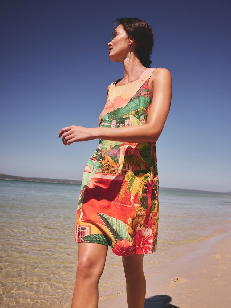 Scène rouge/verte imprimée - Mini-robe décalée à col carré en lin - Image 1 de 8 Scène rouge/verte imprimée - Mini-robe décalée à col carré en lin - Image 1 de 8