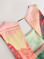 Scène rouge/verte imprimée - Mini-robe décalée à col carré en lin - Image 7 de 8