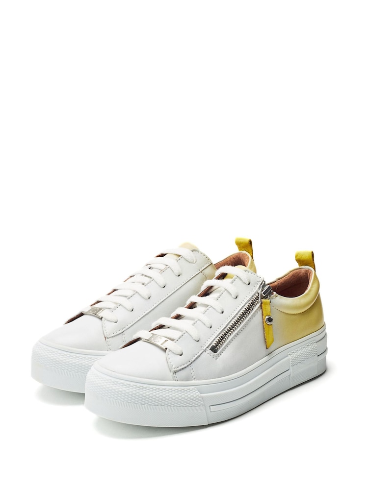 Moda In Pelle FILICIAN CHUNKY LEATHER TRAINER WITH ZIP AND LACE-UP CLOSURE - Image 2 of 4
